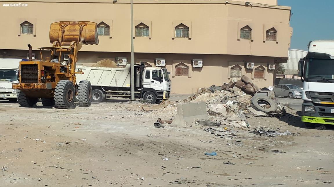 بلدية الجبيل ترفع أكثر من 15,400 م3 الأنقاض ومخلفات بناء مجهولة المصدر 
