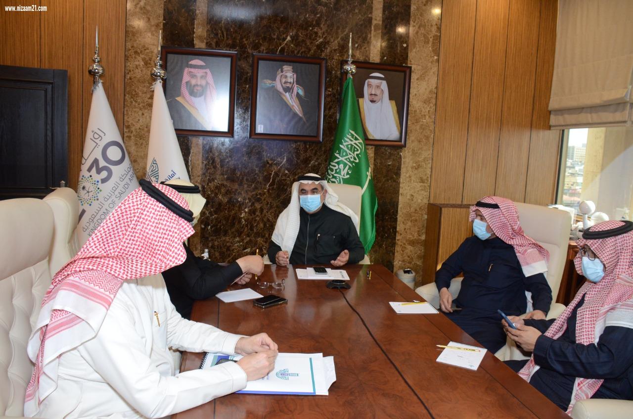 امين الشرقية يطالب البلديات بزيادة الرقعة الخضراء وزيادة نصيب الفرد منها بالمنطقة