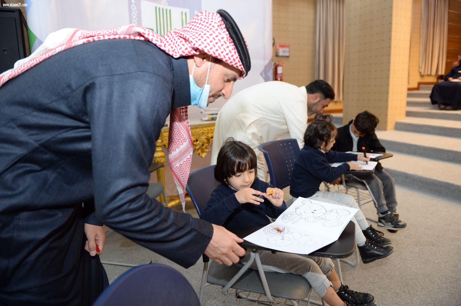 جامعة الملك خالد تنظم محاضرة العلاج بالفن وأهميته للأشخاص ذوي الإعاقة
