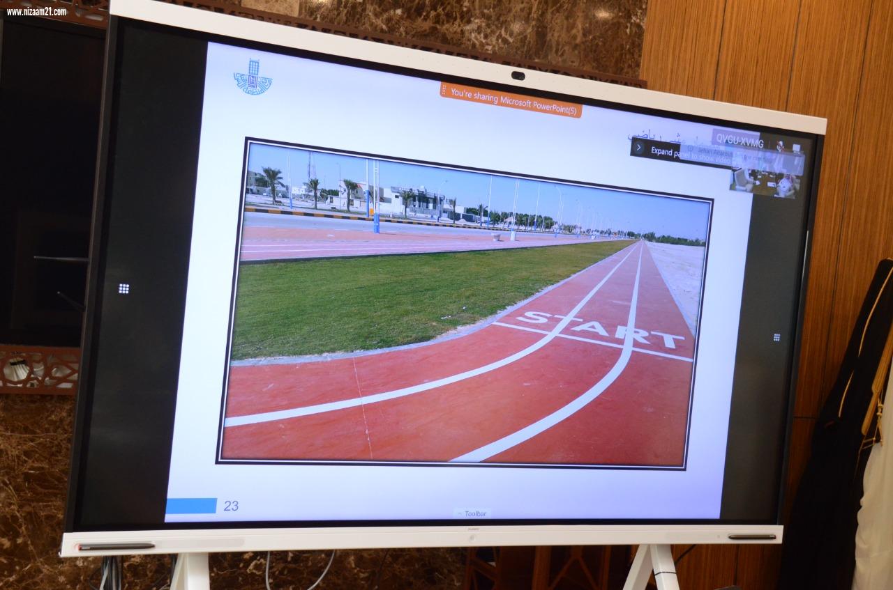 امين الشرقية يطالب البلديات بزيادة الرقعة الخضراء وزيادة نصيب الفرد منها بالمنطقة