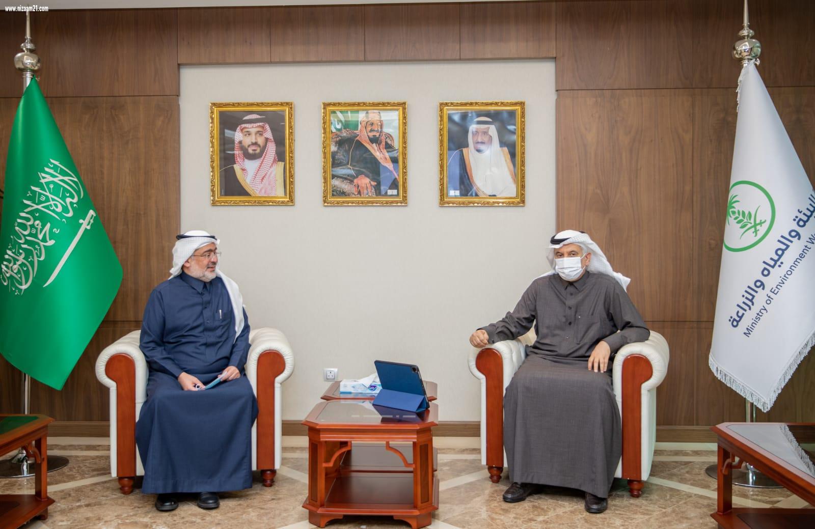 وزير البيئة يُدشن شعار اللجنة الوطنية للموارد الوراثية النباتية للأغذية والزراعة