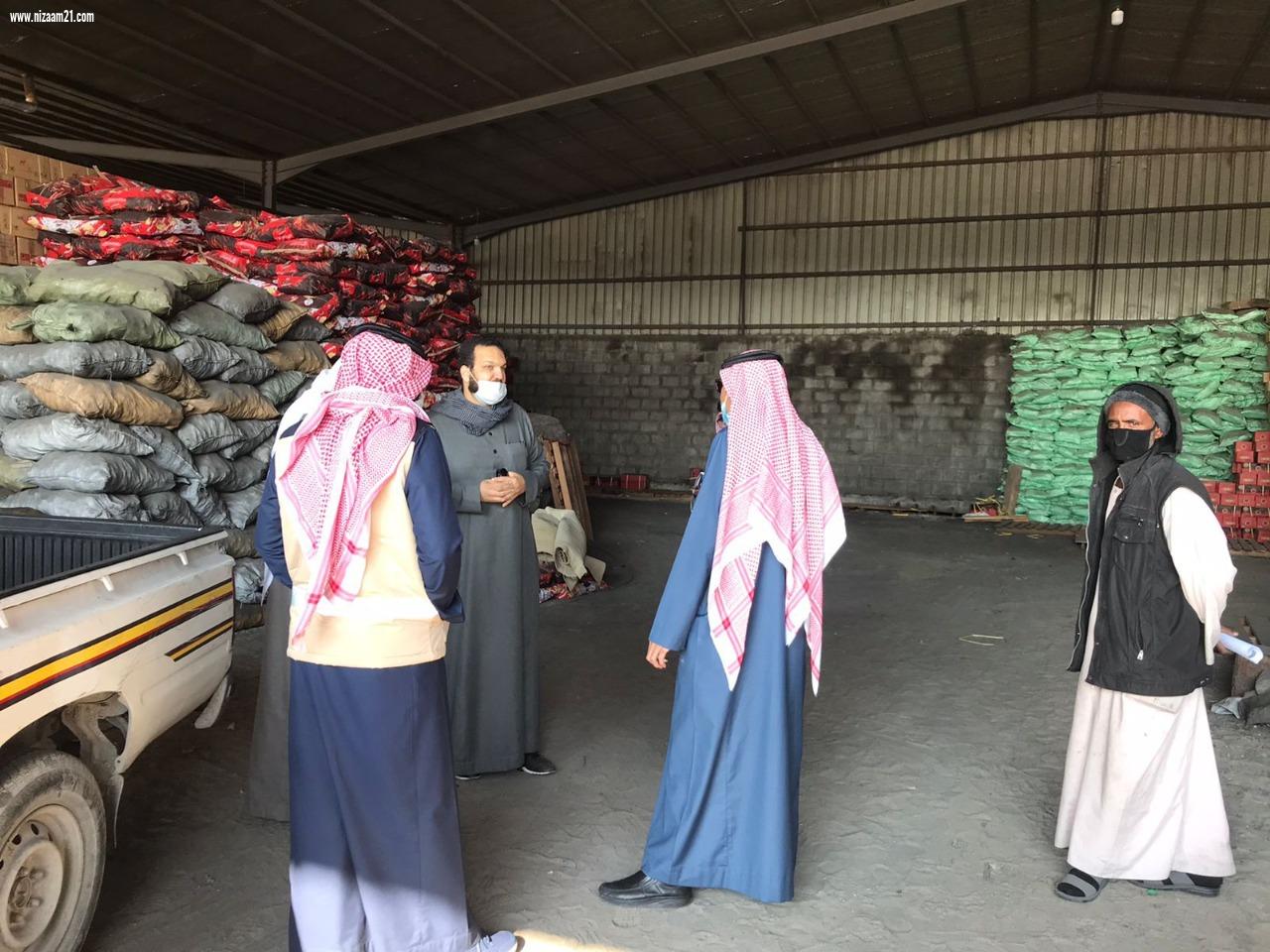 أمانة الشرقية: حملة مشتركة على أسواق الحطب والفحم 