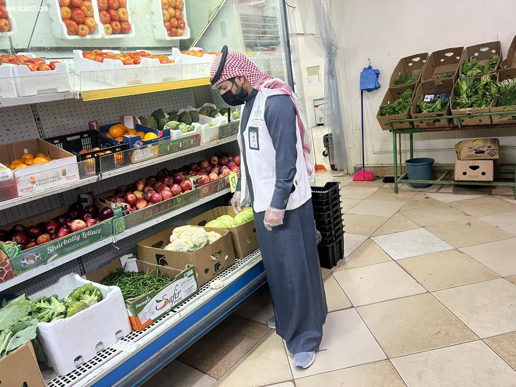 أمانة الشرقية تنفذ أكثر من 8300 جولة رقابية وتحرر 528 مخالفة في الأسواق والمراكز التجارية خلال الأسبوع الماضي