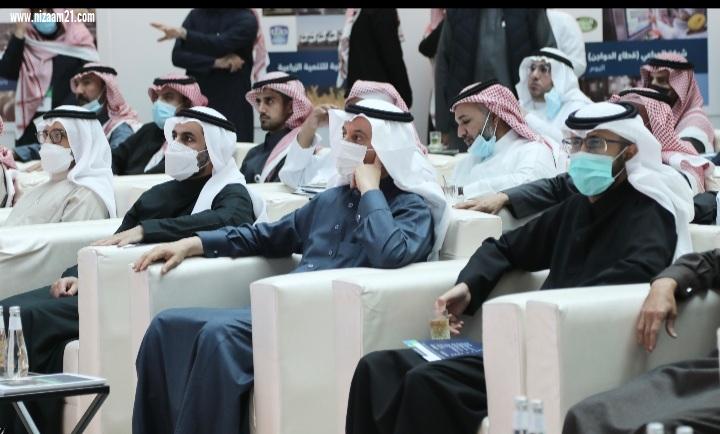 وزير البيئة يُكرّم  16 شركة حائزة على الشهادة السعودية للممارسات الزراعية الجيدة سعودي قاب