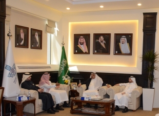 وفد من وزارة الشؤون البلدية والقروية والأسكان يطلع على تجربة الامانة في خدمة المستفيدين ومسار تجربة العميل 