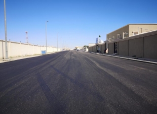 بلدية النعيرية انجاز نسبة (96%)  من أعمال صيانة بشوارع حي العزيزية