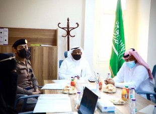 تعليم جازان بمشاركة الدفاع المدني بالمنطقة يعقد اجتماعا للجنة تقييم السلامة في المباني المدرسية