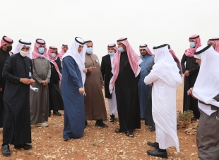 الوزير الفضلي يتفقد ميدانياً مشاريع مائية وبيئية وزراعية في محافظات غرب الرياض